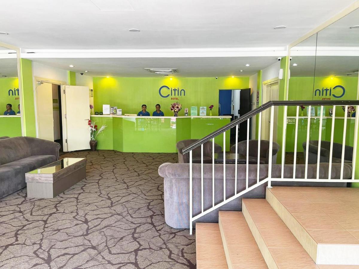Hotel Citin Langkawi By Compass Hospitality Kuah Esterno foto