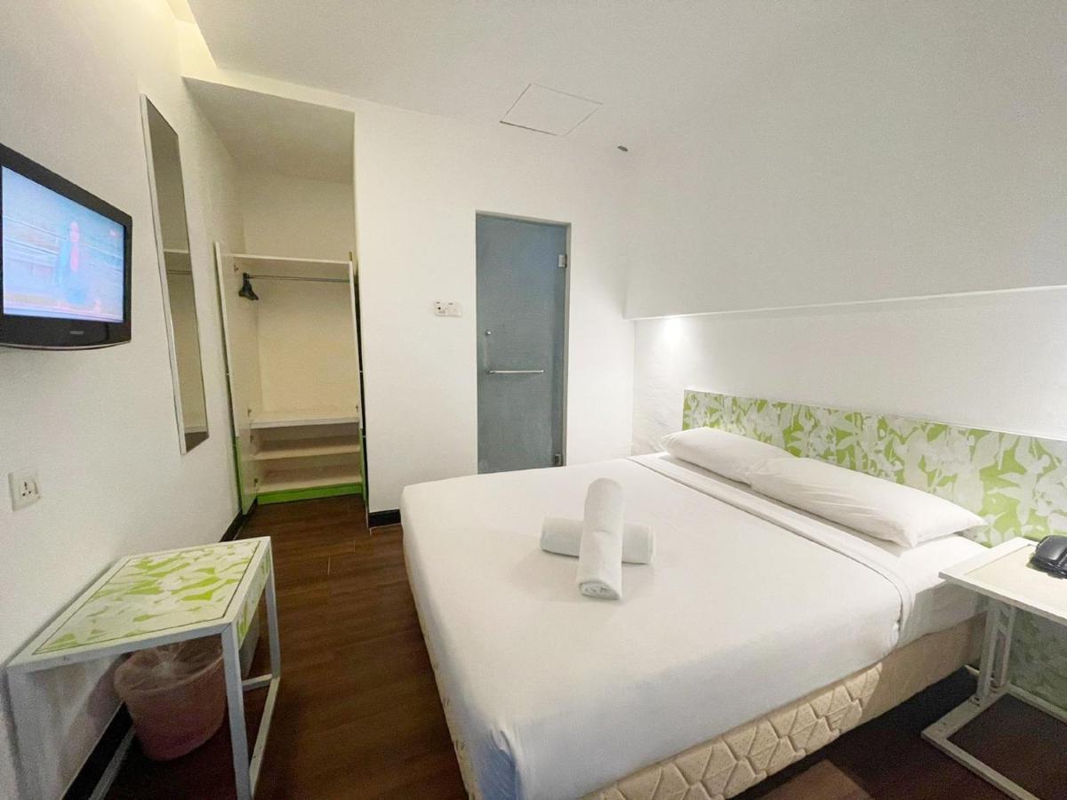 Hotel Citin Langkawi By Compass Hospitality Kuah Esterno foto