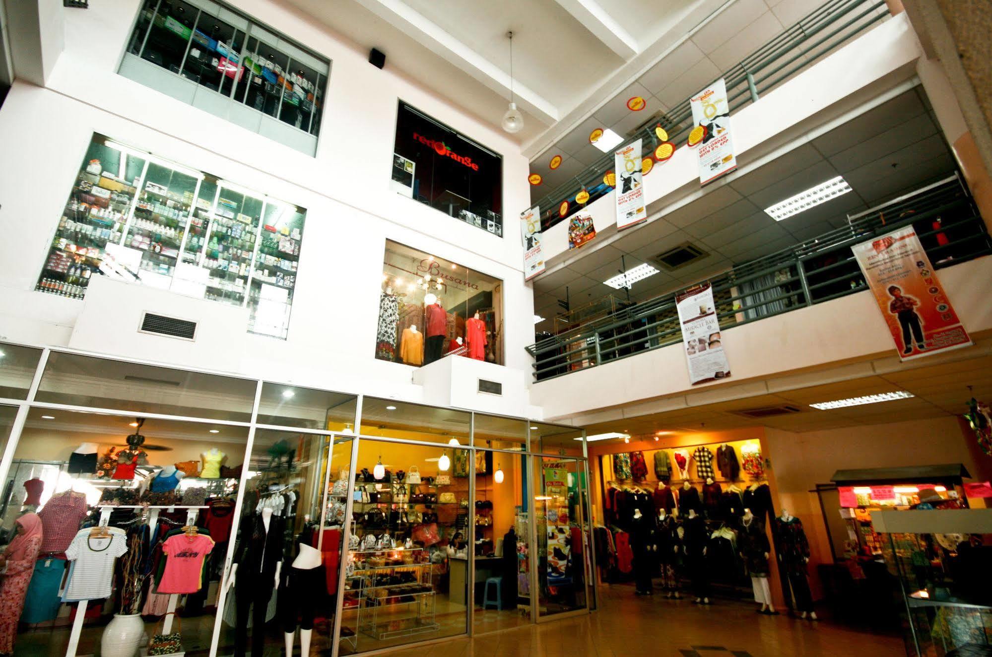 Hotel Citin Langkawi By Compass Hospitality Kuah Esterno foto